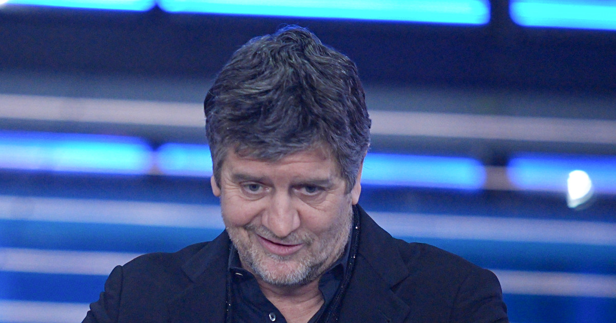 Fabio De Luigi's Next Challenge: Hiding His Daughter in Ti presento Sofia